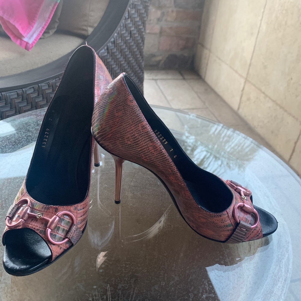 Gucci Metallic Python Peep Toe Pumps - image 6